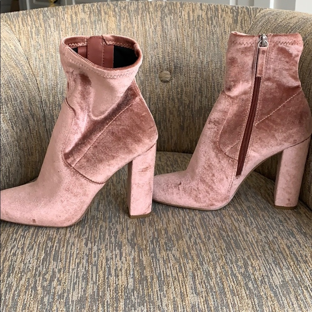 Steve Madden Blush Velvet Ankle Booties